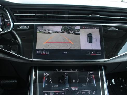Used 2021 Audi Q8 Prestige AWD/4WD image 21