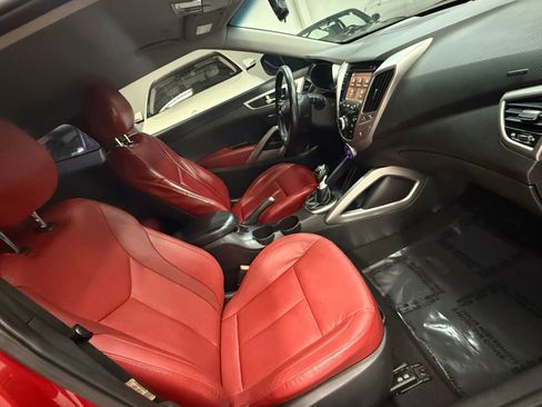 Used 2013 Hyundai Veloster RE:MIX Edition image 21