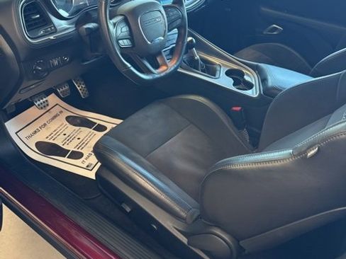Used 2022 Dodge Challenger R/T Scat Pack image 4