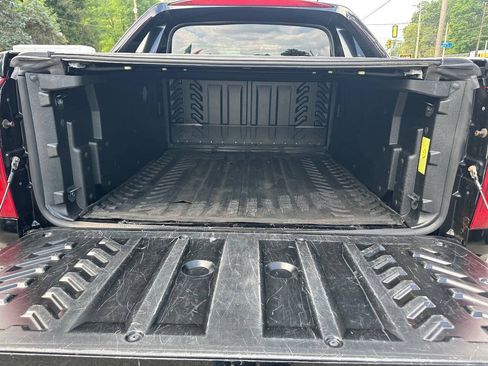Used 2012 Chevrolet Avalanche LT w/ All-Star Edition AWD/4WD image 6