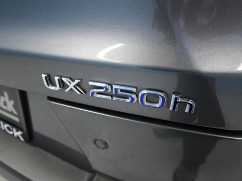 Used 2019 Lexus UX 250h image 42