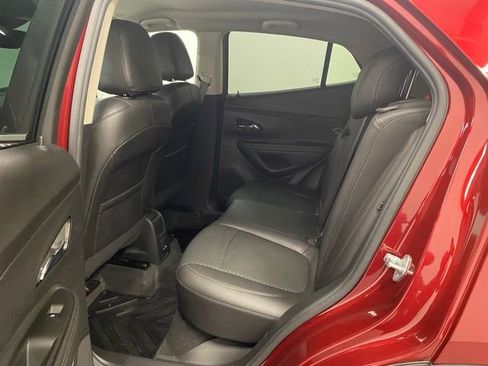 Used 2022 Buick Encore Preferred w/ Safety Package AWD/4WD image 18
