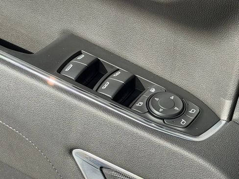 New 2026 GMC Sierra 1500 SLT w/ SLT Premium Package image 19