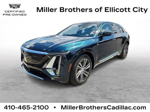 Certified 2024 Cadillac Lyriq Luxury AWD/4WD image 1