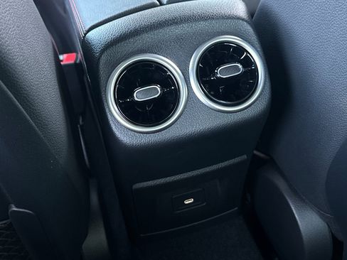 New 2025 Mercedes-Benz CLA 35 AMG 4MATIC image 23