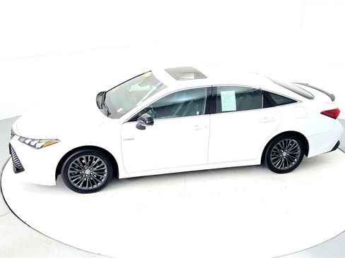 Certified 2020 Toyota Avalon XSE image 15