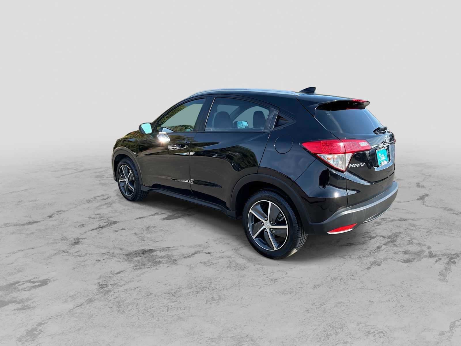 Used 2021 Honda HR-V EX image 6
