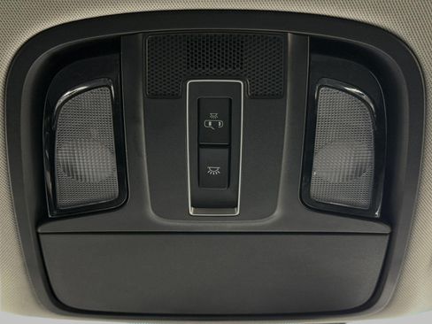 Used 2019 Kia Sorento FWD w/ LX Convenience Package image 41