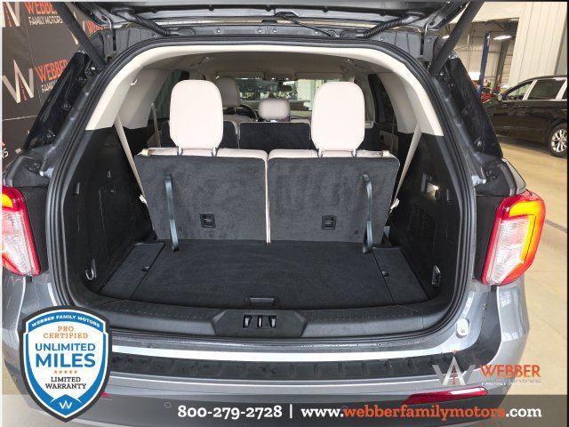 Used 2023 Ford Explorer XLT w/ Equipment Group 202A AWD/4WD image 8
