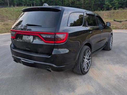 Used 2015 Dodge Durango R/T w/ Technology Group AWD/4WD image 2