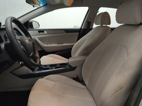 Used 2015 Hyundai Sonata SE FWD image 17