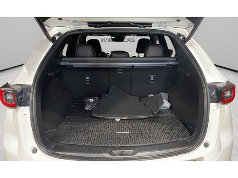 Used 2025 MAZDA CX-5 Signature AWD/4WD image 12