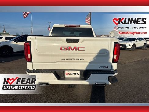 Used 2025 GMC Sierra 1500 AT4 image 10