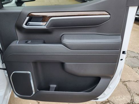 New 2026 GMC Sierra 1500 Elevation image 40