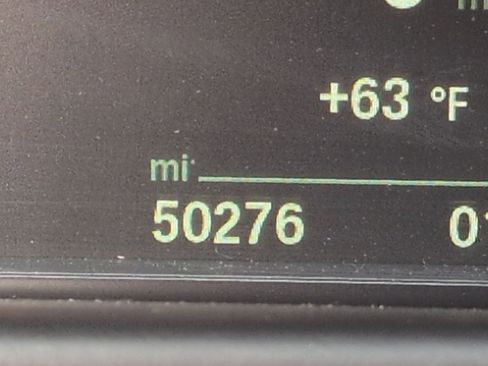 Used 2020 BMW M4 CS w/ Executive Package image 22