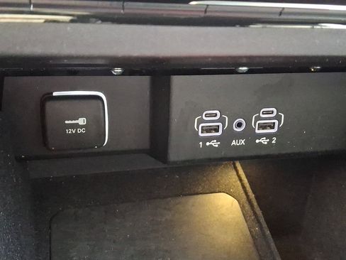 Used 2024 Jeep Wagoneer Series II image 28