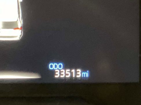 Used 2025 Toyota RAV4 XLE image 17