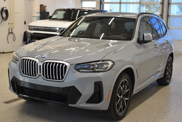 Used 2024 BMW X3 xDrive30i w/ Premium Package AWD/4WD image 9