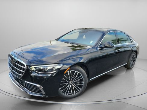New 2026 Mercedes-Benz S 580 4MATIC Sedan image 2