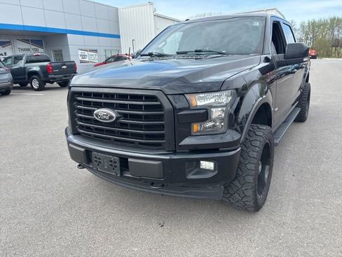 Used 2017 Ford F150 Lariat image 3