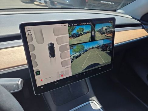 Used 2023 Tesla Model Y Long Range AWD/4WD image 21