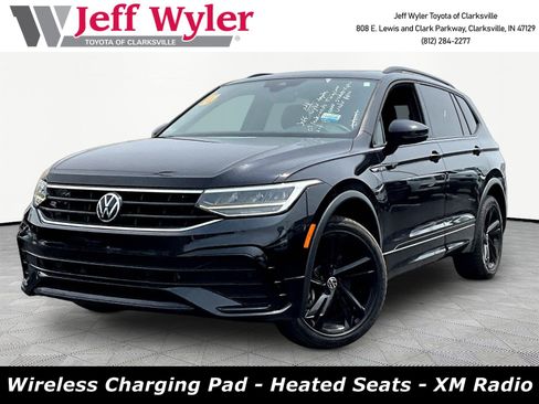 Used 2023 Volkswagen Tiguan SE R-Line FWD image 1