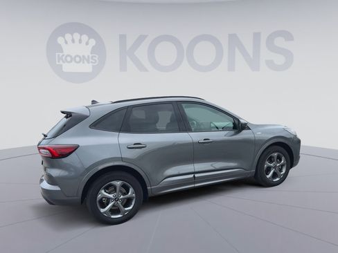 Used 2023 Ford Escape ST-Line Select w/ Tech Pack #2 AWD/4WD image 12