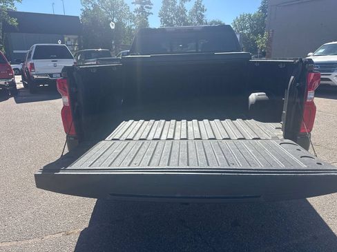 Used 2020 Chevrolet Silverado 1500 High Country w/ Technology Package AWD/4WD image 14