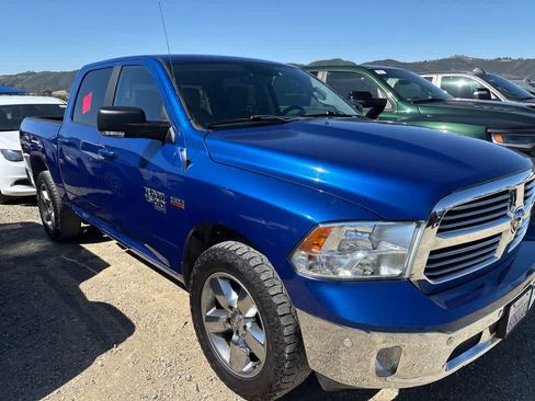 Certified 2019 RAM 1500 Big Horn AWD/4WD image 4
