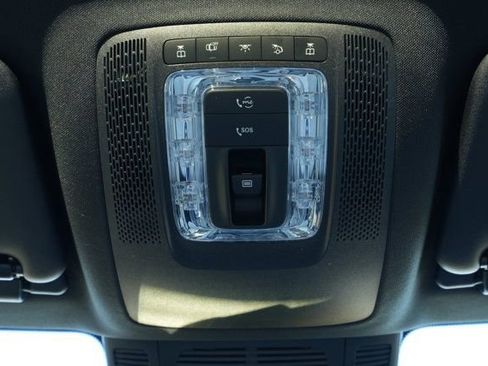 Certified 2025 Mercedes-Benz GLS 450 4MATIC w/ AMG Line Exterior image 33