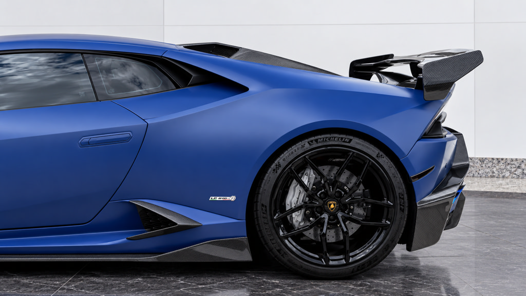 Used 2017 Lamborghini Huracan LP 610-4 AWD/4WD image 7