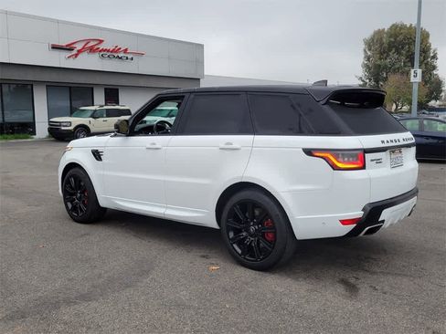 Used 2020 Land Rover Range Rover Sport HSE Dynamic image 3