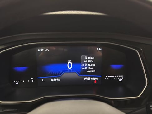 Used 2024 Volkswagen Jetta SE FWD image 19