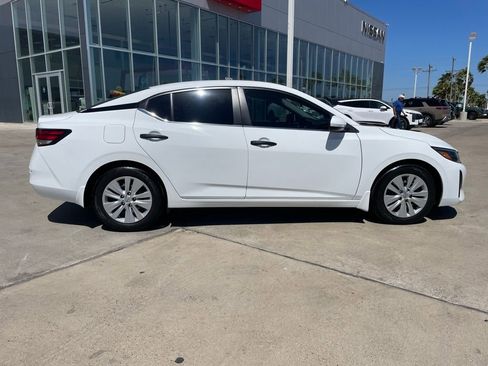 Certified 2024 Nissan Sentra S image 2
