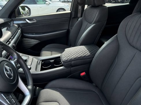 Used 2025 Hyundai Palisade Calligraphy AWD/4WD image 2