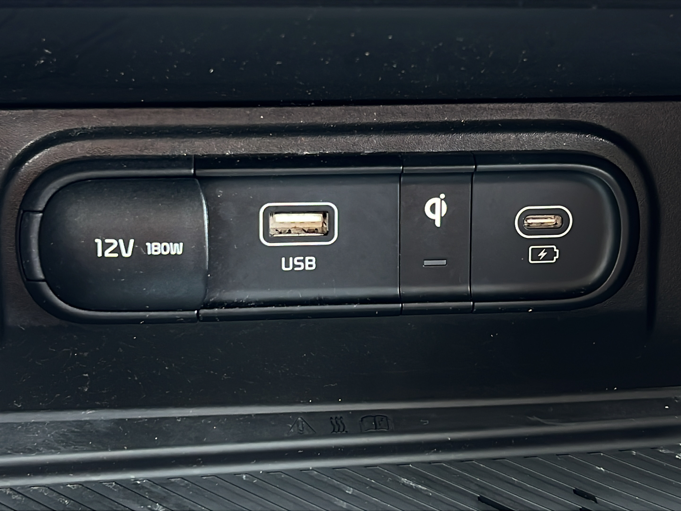 Certified 2024 Kia Sportage EX FWD image 26