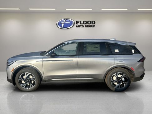 New 2026 Lincoln Nautilus Premier w/ Equipment Group 102A image 5