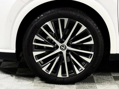 Used 2024 Lexus RX 350 Premium Plus w/ Convenience Package FWD image 13