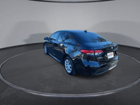 Used 2024 Toyota Corolla LE image 11