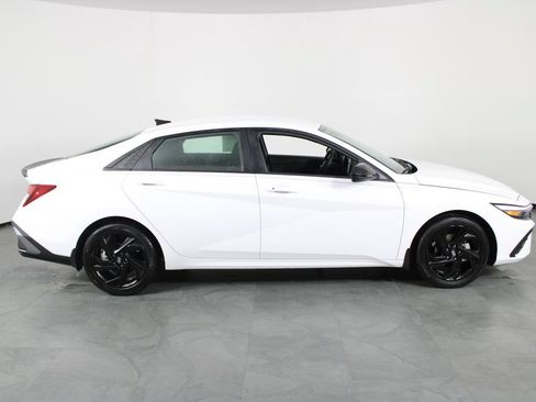 Certified 2026 Hyundai Elantra Sport FWD image 12