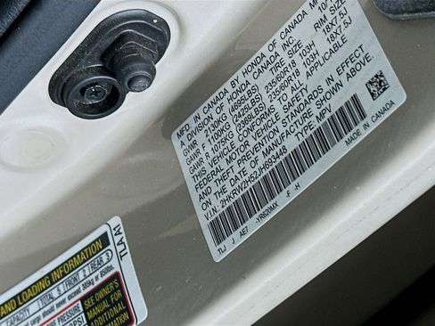 Used 2018 Honda CR-V EX image 12