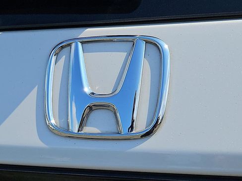 Used 2023 Honda Pilot Touring image 35