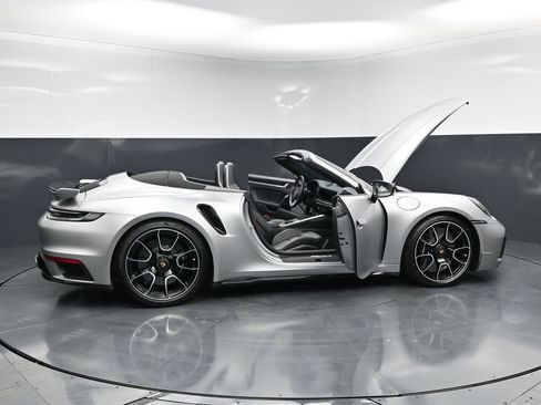 Certified 2025 Porsche 911 Turbo S AWD/4WD image 34