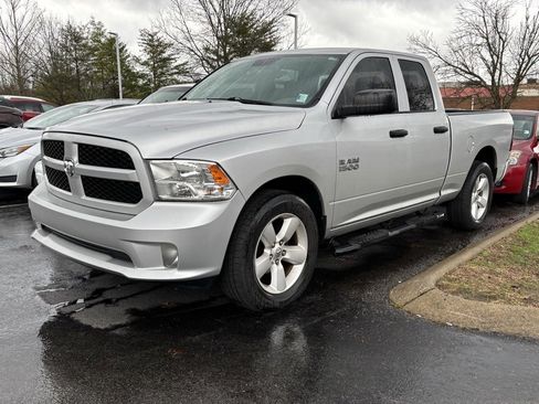 Used 2015 RAM 1500 Express image 2