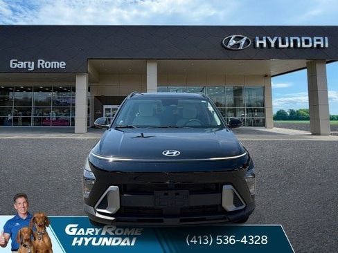 Certified 2024 Hyundai Kona SEL AWD/4WD image 10