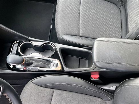 Used 2025 Buick Encore GX Preferred image 14