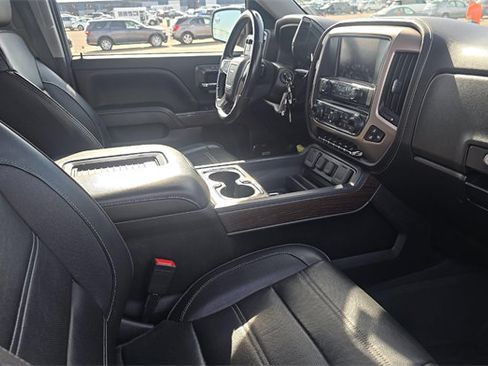 Used 2018 GMC Sierra 1500 Denali AWD/4WD image 8