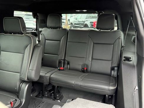 Used 2024 Chevrolet Tahoe Premier image 21