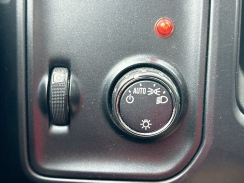 Used 2016 GMC Sierra 1500 2WD Double Cab w/ Sierra Convenience Package image 16