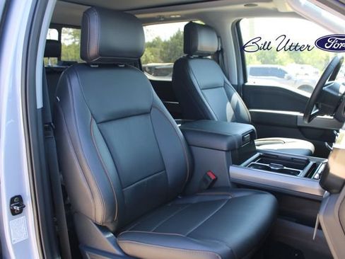 New 2026 Ford F250 Lariat w/ Black Appearance Package AWD/4WD image 7